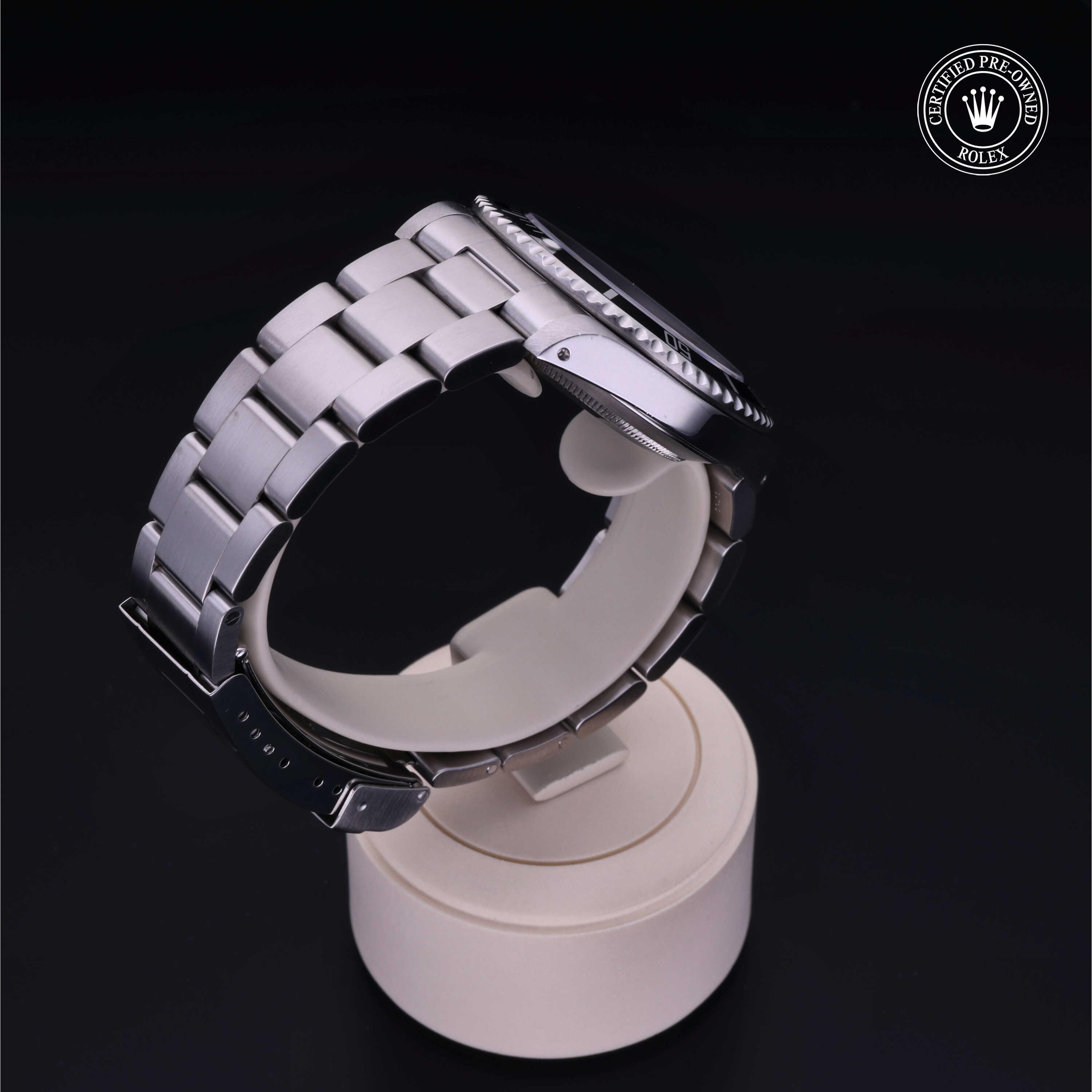 Rolex Certified Pre-Owned: Oyster Perpetual Submariner, 40 mm, in Acciaio, 2000, 14060 - immagine 5